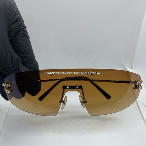 Gorgeous Brown Tint Chanel Sunglasses - Picture 4 of 6